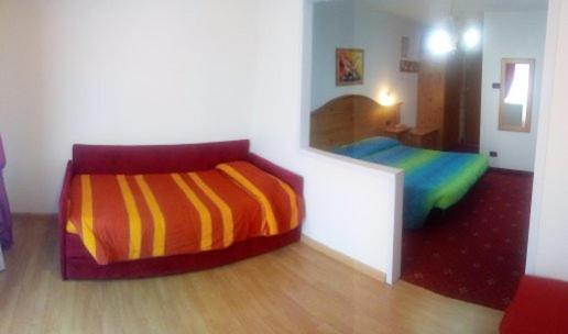 Hotel Garni Al Nardis Carisolo Extérieur photo